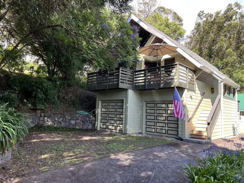 Captain's Quarters Cottage on Kamuela's Nob Hill - Image 1