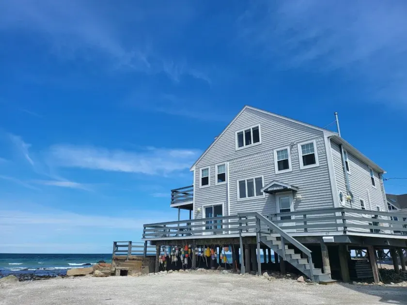 Premier Oceanfront house, steps to the beach! - Image 1