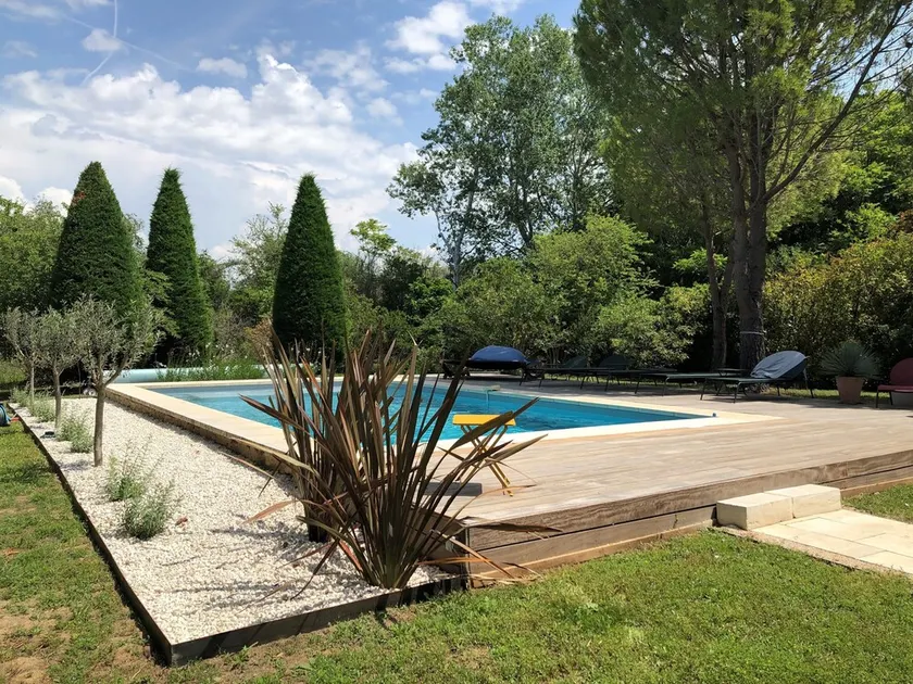 Large 18th century Provencal cottage, restored 5 bedrooms, 4 bathrooms - Image 1