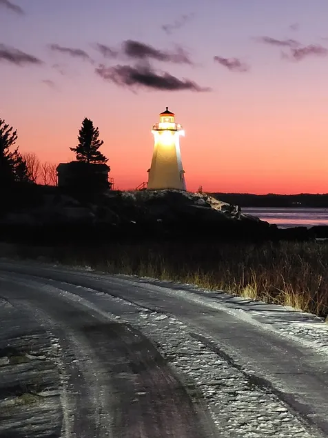 The Boathouse overlooking Green's Point Lighthouse and Passamaquoddy Bay - Image 1