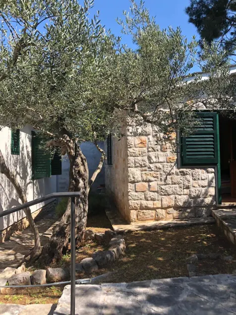 Holiday home Pavarotti - Image 1