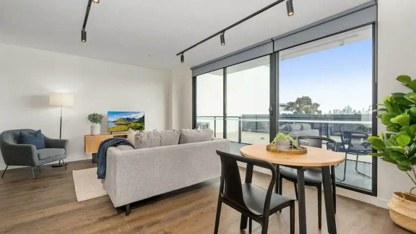 Modern Brunswick IMEL - Image 1