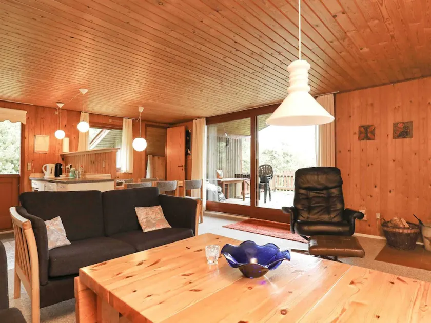 Spacious Holiday Home In Struer near Ocean - Image 1