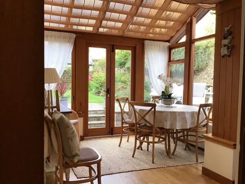 Historic Listed COTTAGE withCONSERVATORY & GARDEN centre of St Andrews sleeps 6 - Image 1