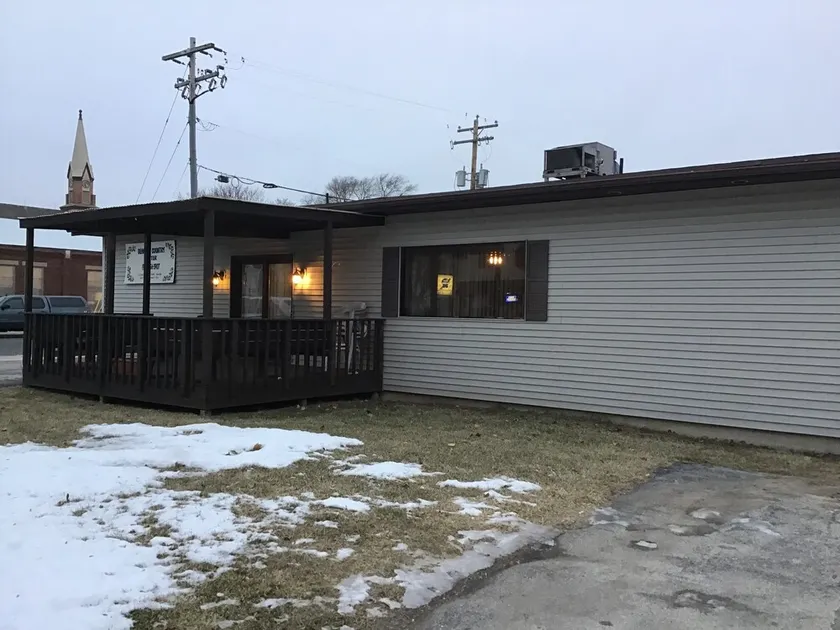 Behnke's Country Center, Reedsville WI. EAA, Green Bay Packers, Road America - Image 1