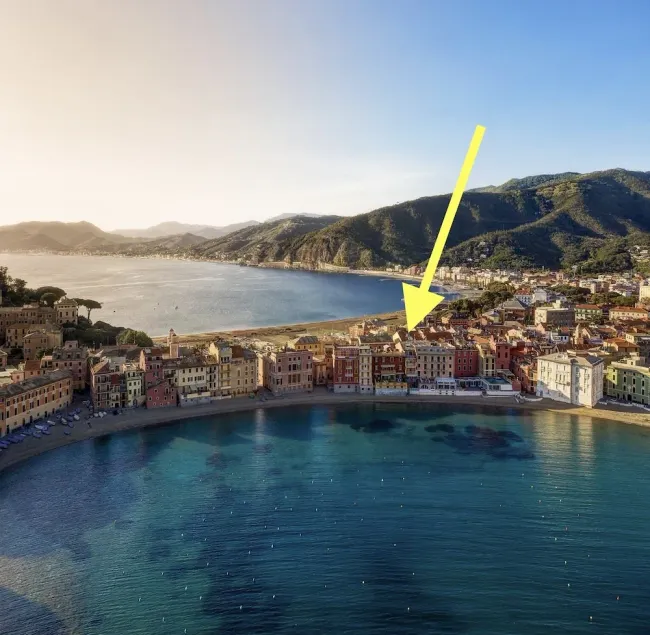 LARGE apartment 9 people, 200 meter to sea - Image 1