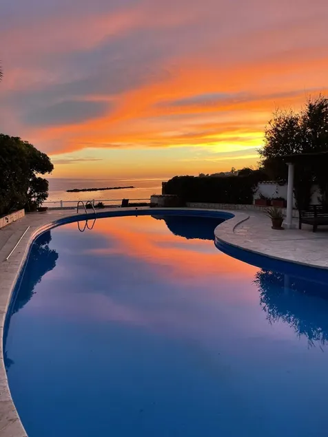 VILLA WITH SEA FRONT POOL 40 min FROM ROME CENTER (S. PIETRO) - Image 1