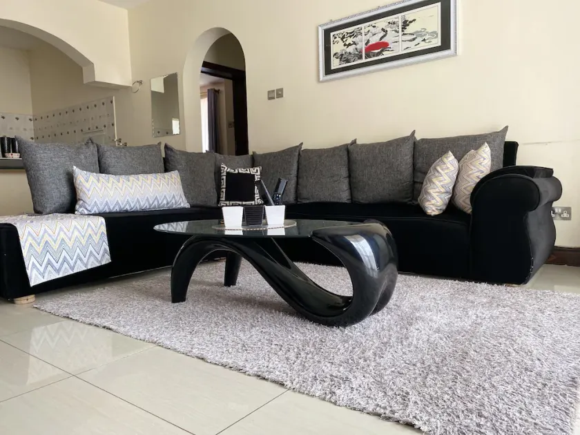 Cosy and stylish home - Image 1