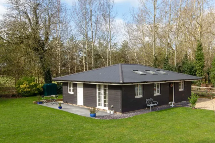 Breckland Cottage - Secluded Country Getaway - Image 1