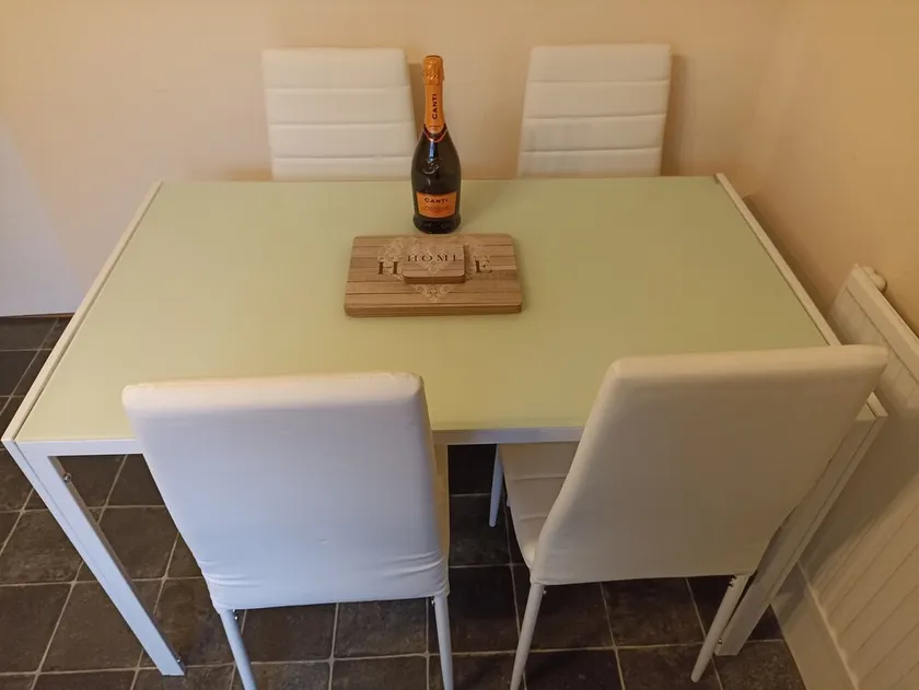 Comfortable Billericay Home - Image 1