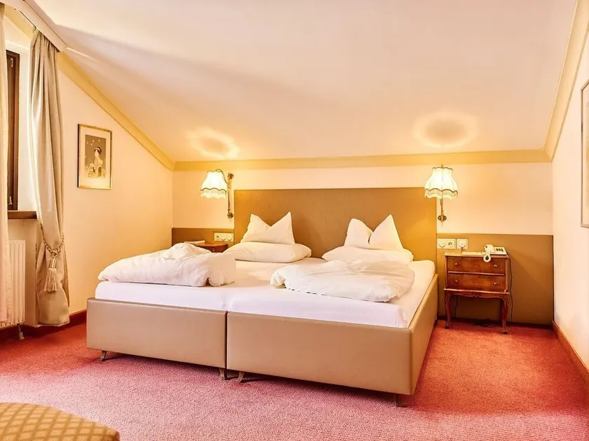 Landhaus Suite 150 m² - Thermenwelt Hotel Pulverer - Image 1