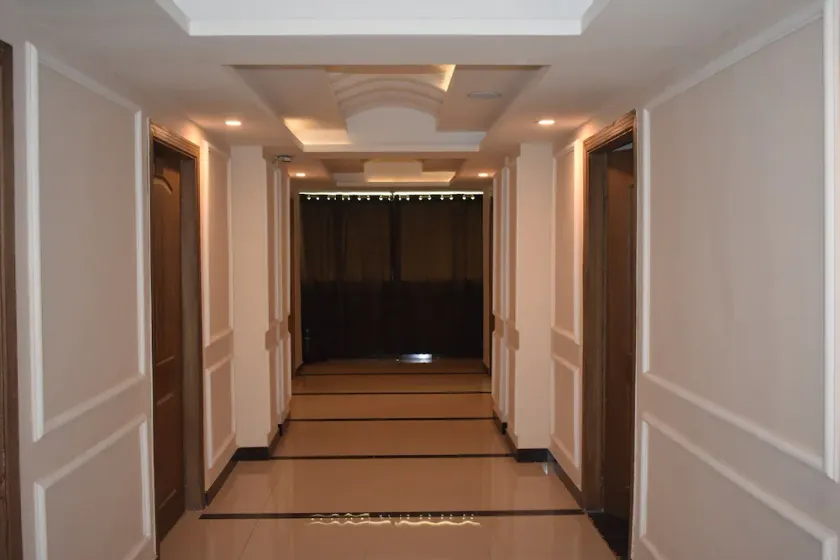 Hotel Burj Al Hateem - Image 1