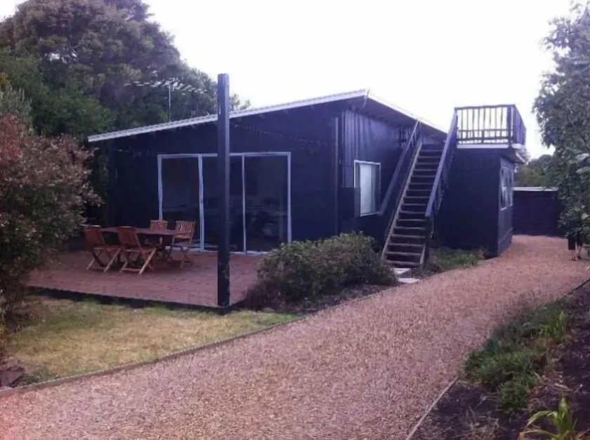 It's Island Time, 5 mins' walk to beach & pet-friendly, linen included for GP! - Image 1