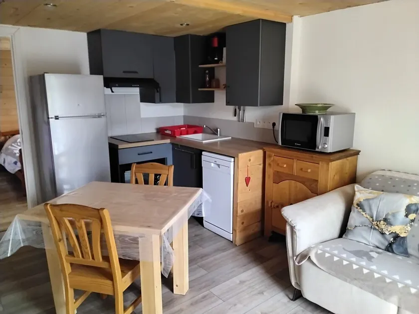Apartment in a Jura Chalet - Image 1
