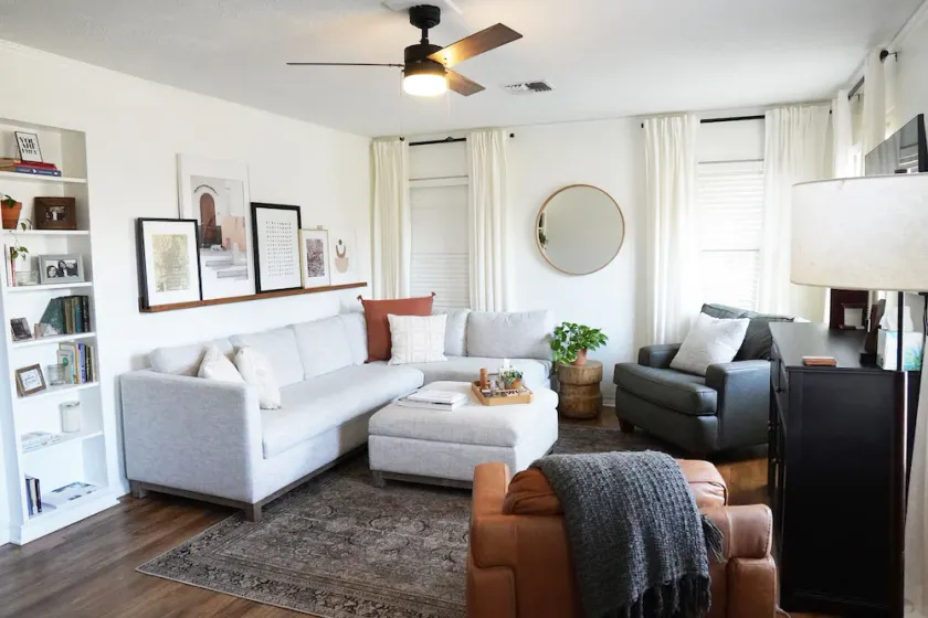 The Village House - 3 bedroom, 1 bath home 1.5 mi to Texas A&M, 2 mi to Legends - Image 1
