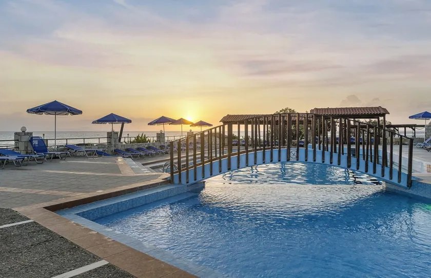 Begeti Bay Hotel - Image 1
