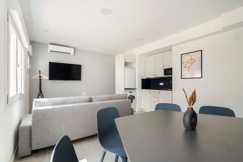 Madrid RIo Suites con Parking Privado - Image 1