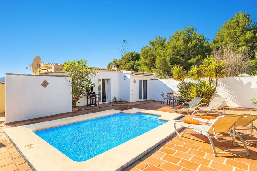 Villa Jessie by Villa Plus - Image 1