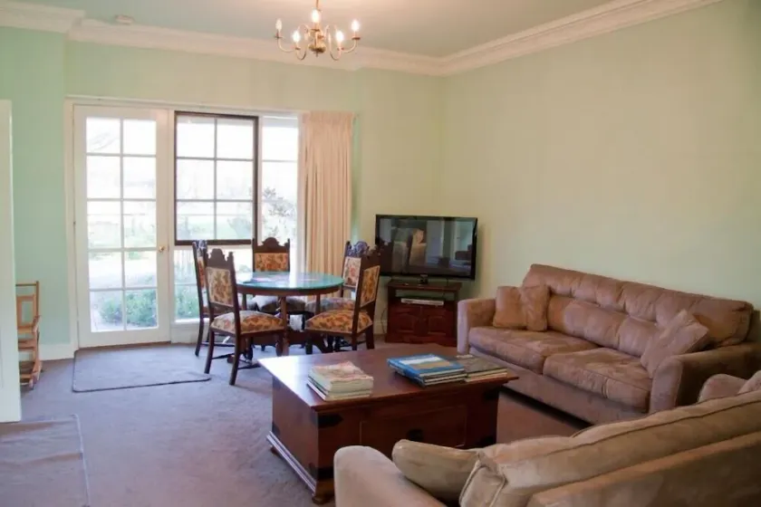Holly Lane Mews Yarra Valley - Image 1