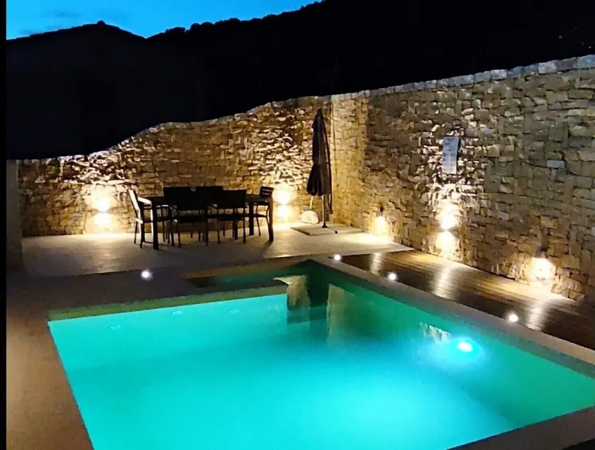 Villa Chia Dream Blue Retreat – Exklusive Privatvilla mit Pool, Whirlpool & Meerblick in Chia - Image 1