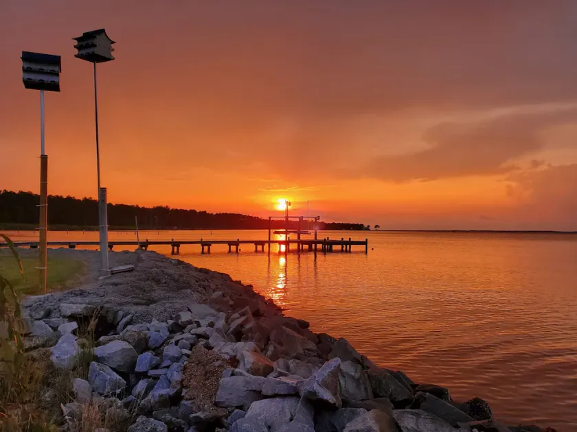 Pamlico Paradise w/ private boat ramp and dock - Image 1
