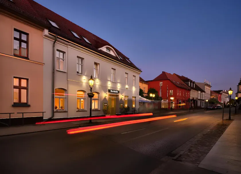Ratskeller Hotel & Restaurant Lindow  - Image 1