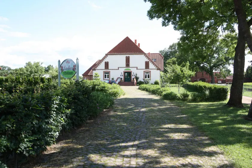 Göpelhaus/ 1st floor with lounge in the Landhaus Elbwiesen for max. 28 pers. - Image 1
