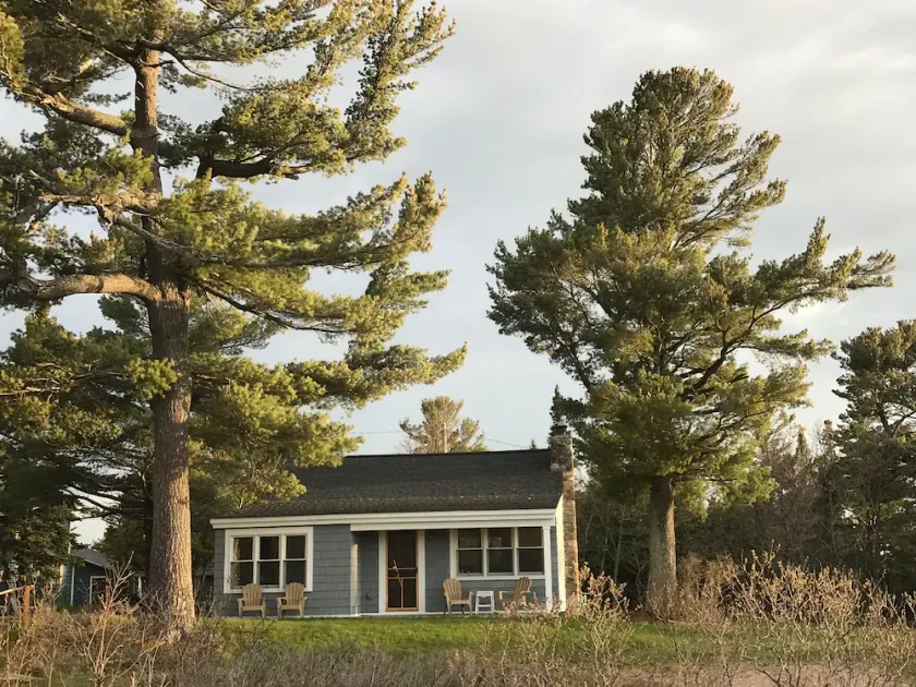 Eagle Harbour's House on the Hill - Image 1