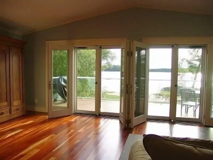 Beautiful Lakefront Home, Central AC, Paddle to Lake Michigan, Dock, Beach, Raft - Image 1