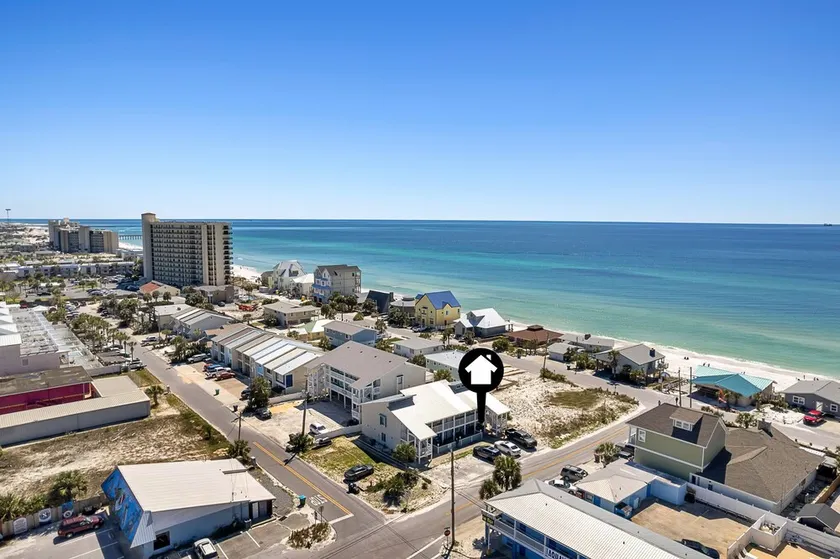 Pet Friendly / 2-minute walk to beach / Ground-Floor / FLPCB7 - Image 1