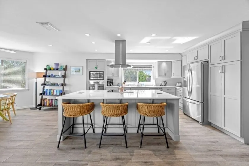 Osprey House 4 Bedroom Home by RedAwning - Image 1