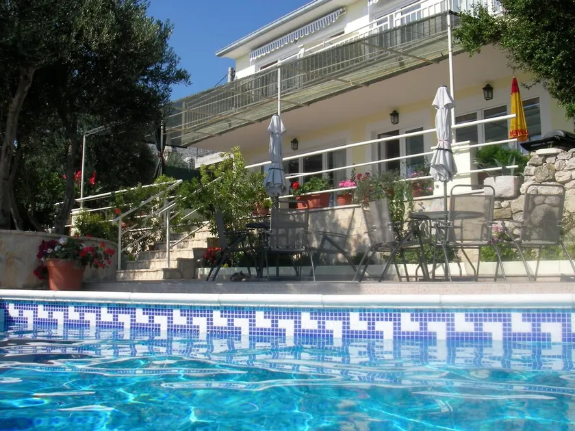 Villa in Podgora with pool, sea view, quiet location, for 2-6 people, free WiFiI - Image 1