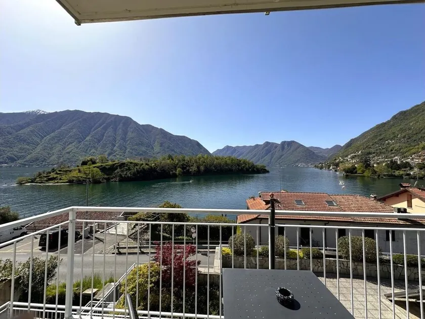 Appartement à Ossuccio avec vue sur le lac - Image 1