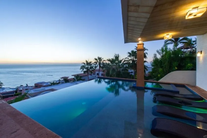 Pedregal Villa Jade De Law - Image 1