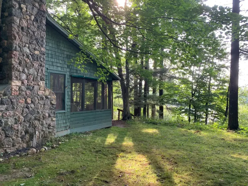 Charme Cottage Lakefront sur les O'Lakes de mailles de Waupaca - Image 1