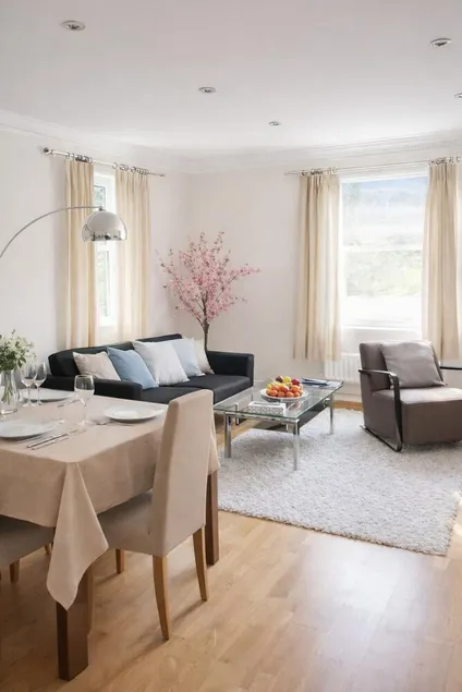 The Kensington Lovely Elegant Executive Residence - Image 1