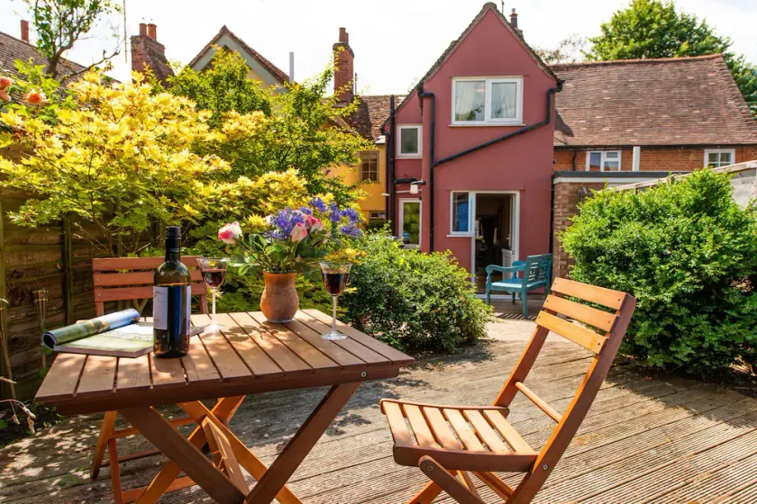 Meddlars a historic cottage on the countryside edge of a vibrant Market Town - Image 1