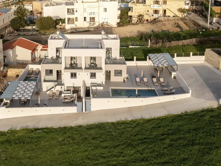 Villa Solaire - With 2 Private Pools & Sauna - Image 1