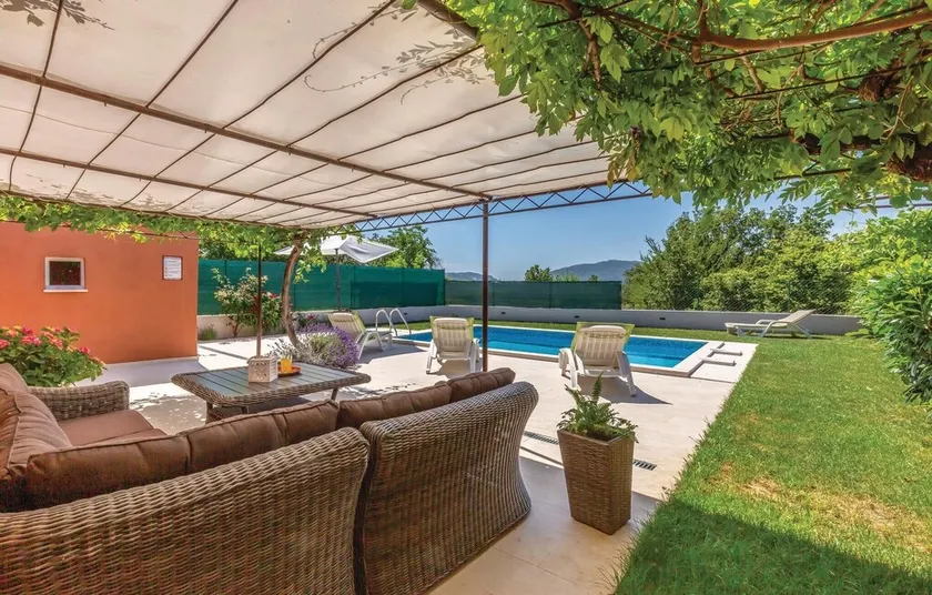 Lovely home in Kresevo - Image 1