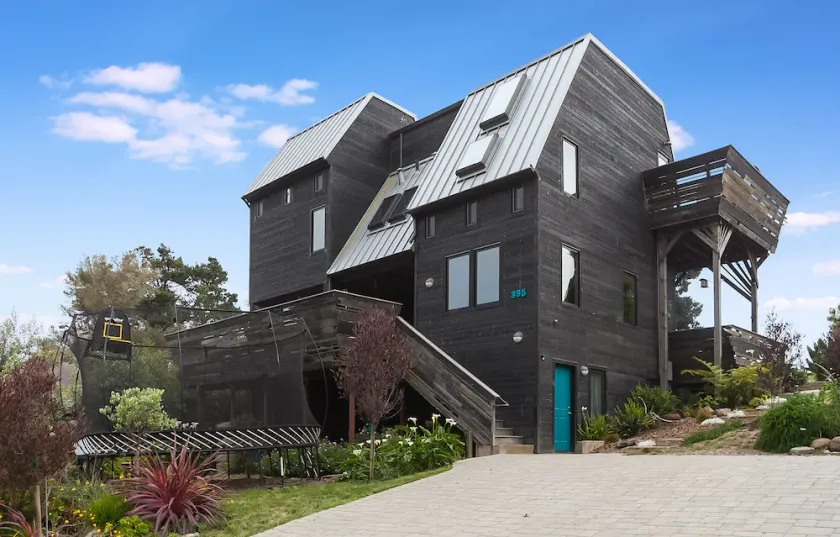 Country Home in Bolinas - Image 1