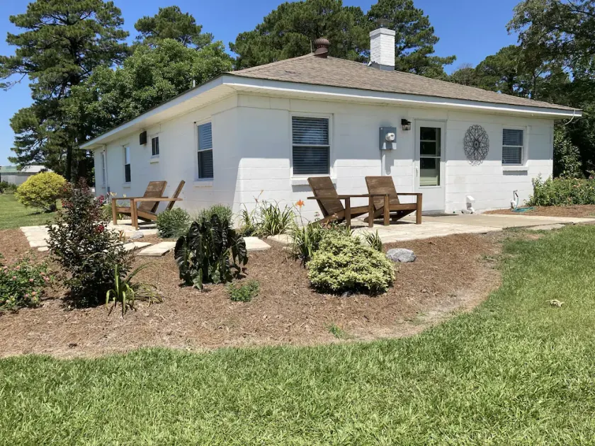 3bd, 1ba across from Pocosin Lakes Wildlife Refuge - Image 1