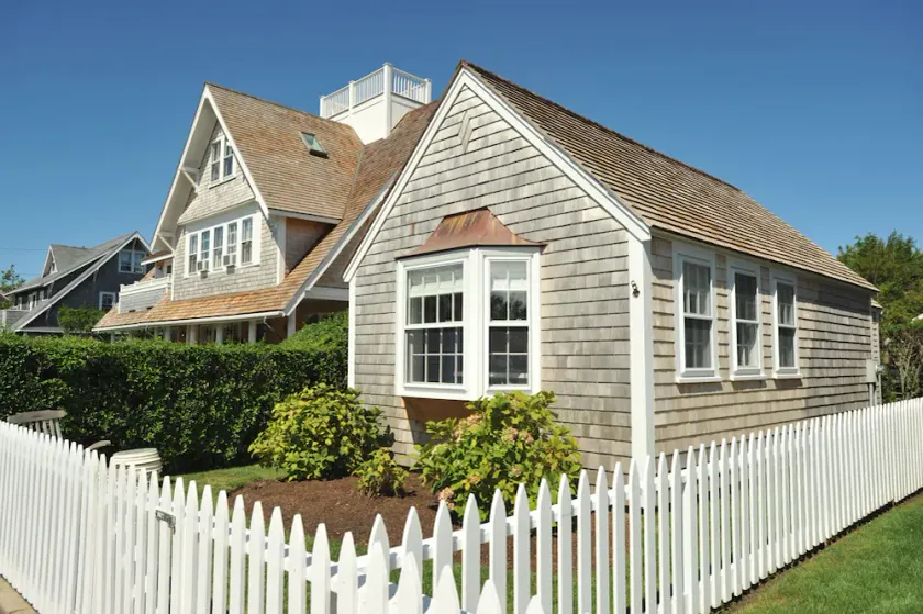 Fantastisk udsigt over havnen \"Eliza\" Cottage!  Ved siden af White Elephant! - Image 1