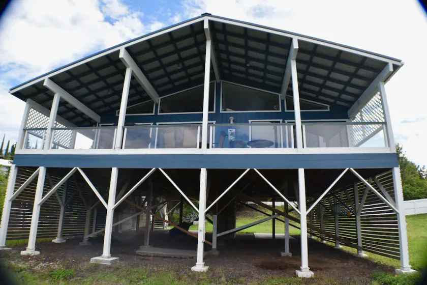 Mieten Sie das ganze Haus! Myras blaues Hawaii-Haus auf der großen Insel von Hawaii<br> - Image 1