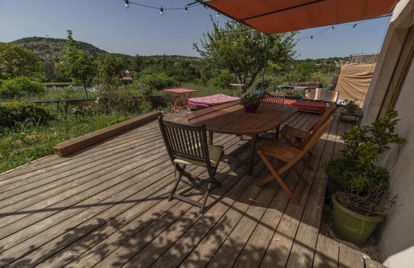 Bioclimatic ecological cottage in the Luberon - Image 1