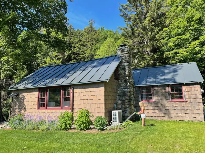 The Owls Nest-A quaint cabin in the woods of VT-Near Bromley, Magic & Stratton - Image 1