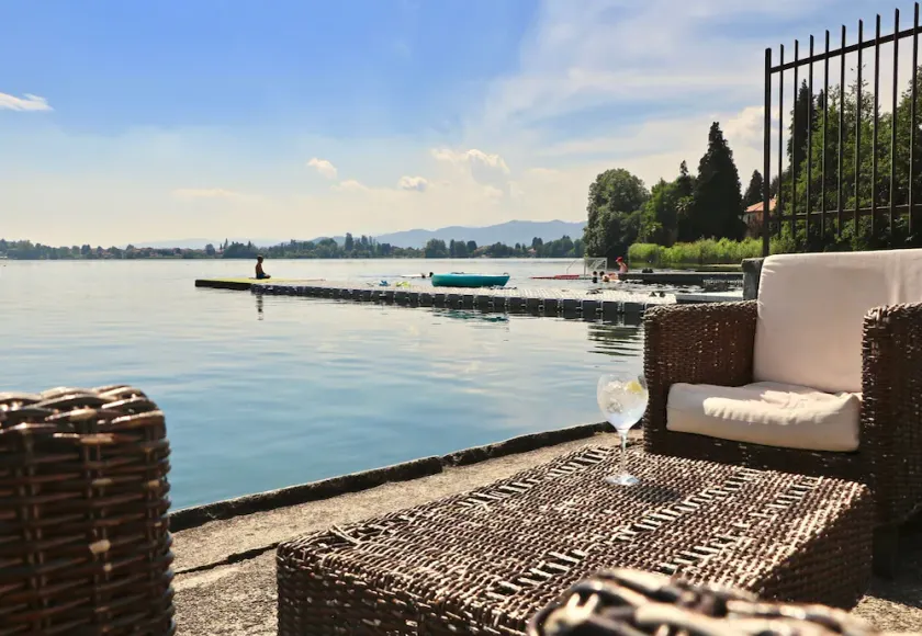 Rododendro Rosso: Duplex with Pool, Tennis and BBQ - Happy Rentals - Image 1