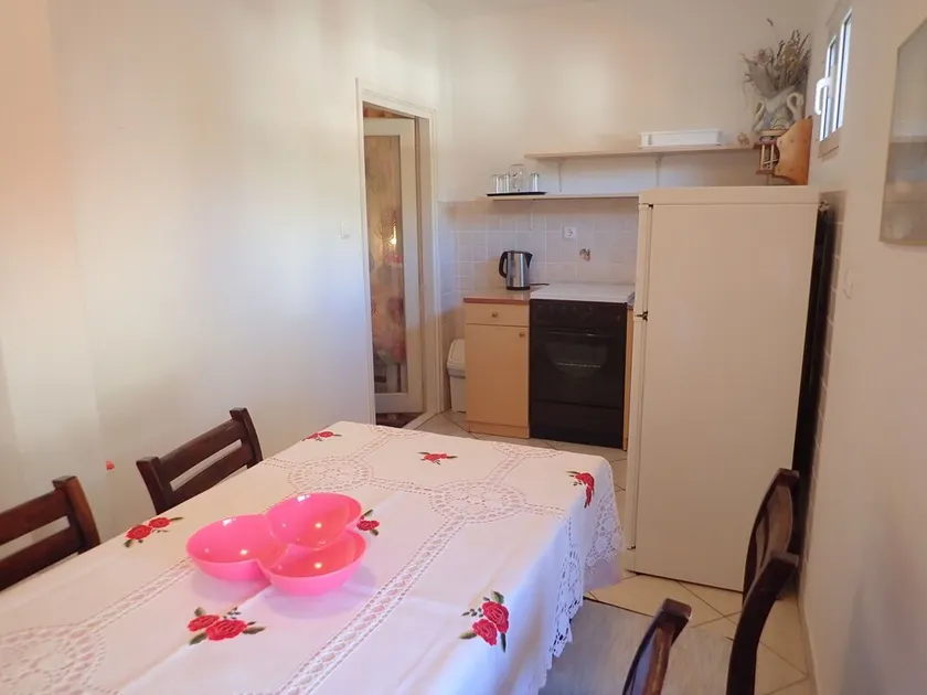 Apartments and Rooms Tinka (40349-A2) - Starigrad Paklenica - Image 1