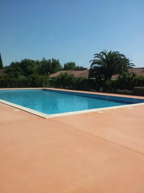 Pool pavilion in private residence - Image 1