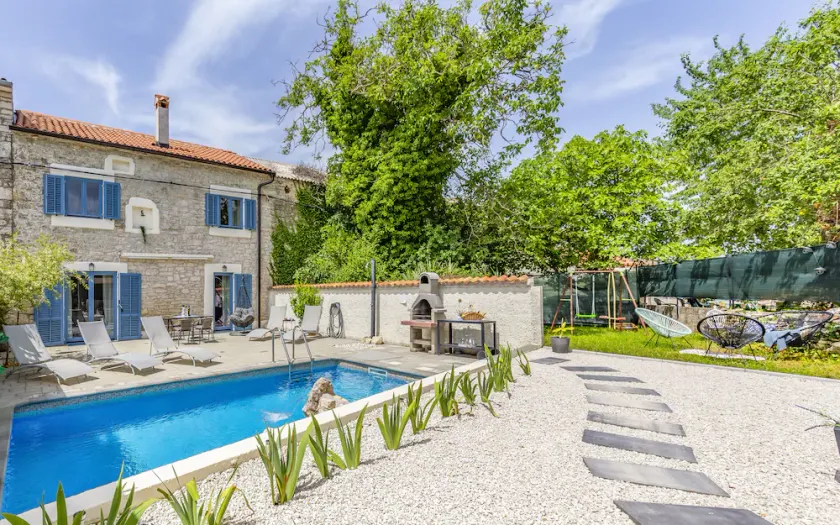 Casa Leona Istriana, Steinhaus in historischem Charm mit Pool und Whirlpool - Image 1
