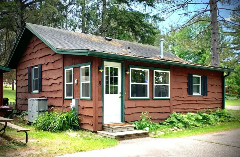 Cozy Cottage on Maple Lake in Three Lakes, WI - Image 1